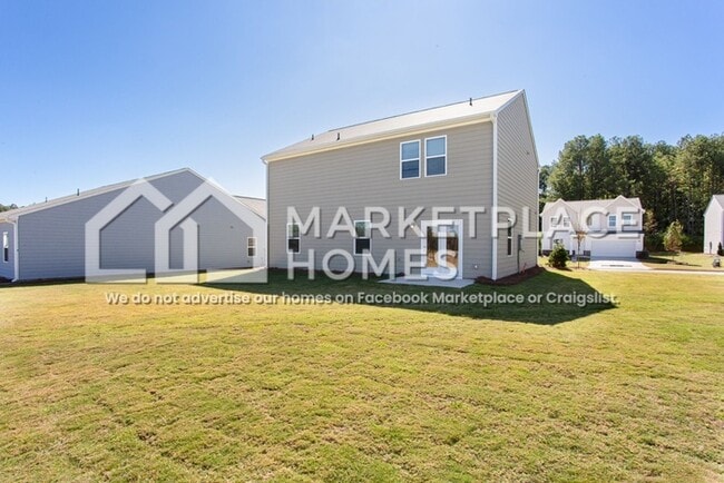 Building Photo - 144 Bandimere Pkwy