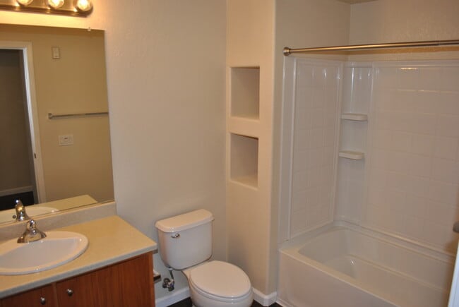 Building Photo - 1251 Whitney Ranch Pkwy