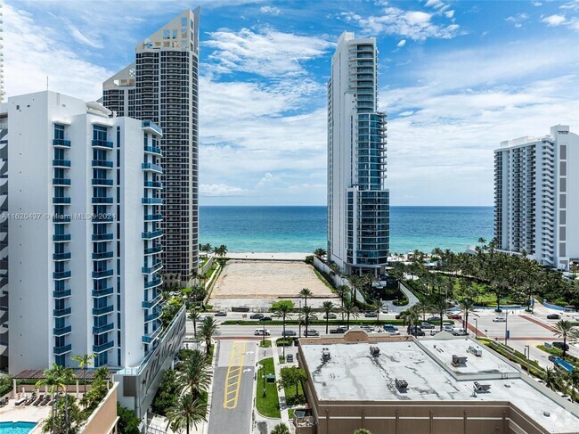 Building Photo - 17550 Collins Ave