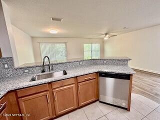 Building Photo - 838 Black Cherry Dr S