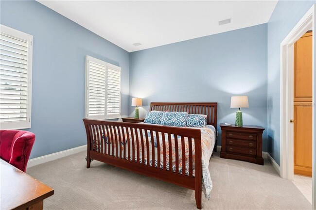 Building Photo - 515 5th Ave NE