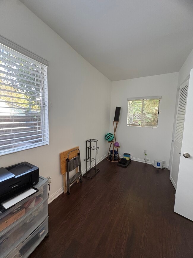 Building Photo - 1766 Carmona Ave