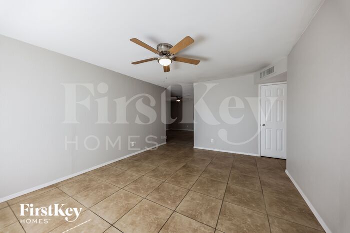Building Photo - 17834 N 33rd Dr