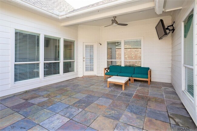 Building Photo - 5140 Summa Ct