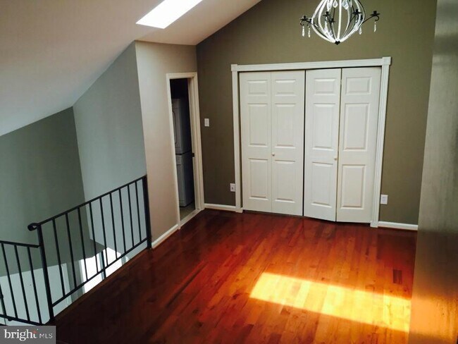 Building Photo - 18472 Bishopstone Ct