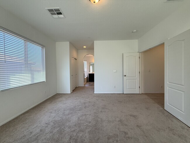 Building Photo - 757 Calamus Palm Pl