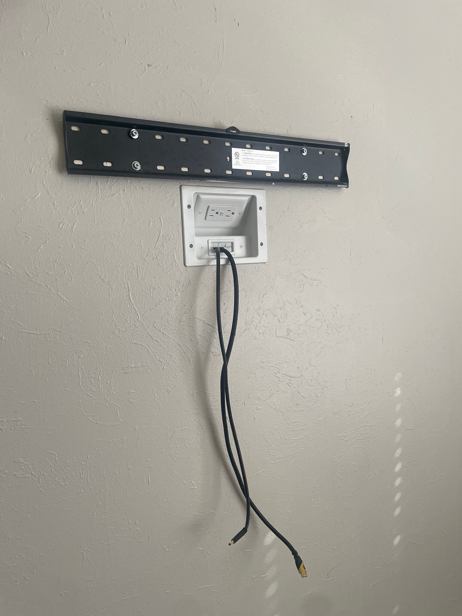 Building Photo - 2432 Melody Ln