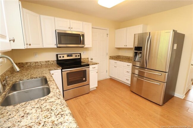 Building Photo - 1103 Haventree Rd