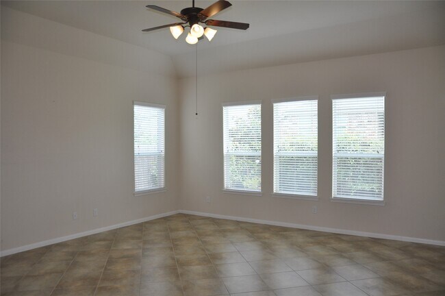 Building Photo - 8161 Tranquil Lake Way