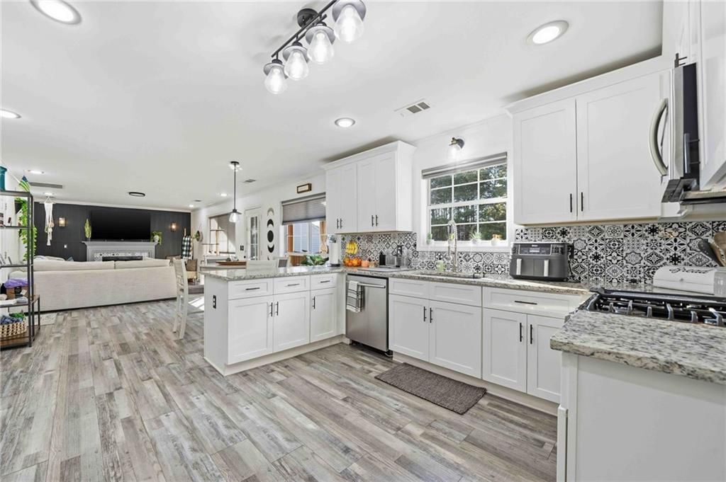 Building Photo - 442 Highpoint Crossing