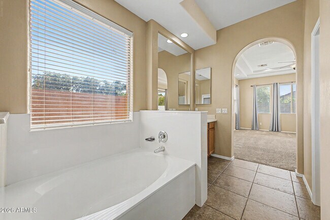 Building Photo - 12929 W Vista Paseo Dr