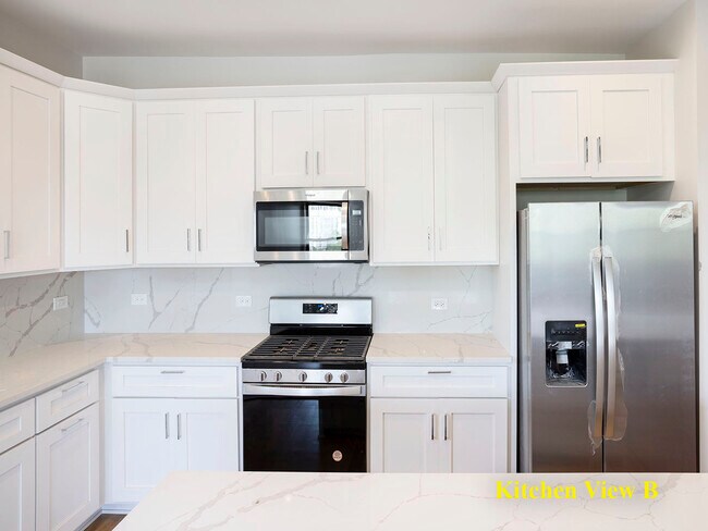 Building Photo - 6103 S Kenwood Ave