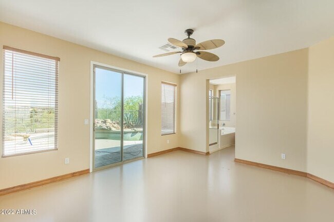 High ceilings with lots of light - 43220 N Outer Bank Dr