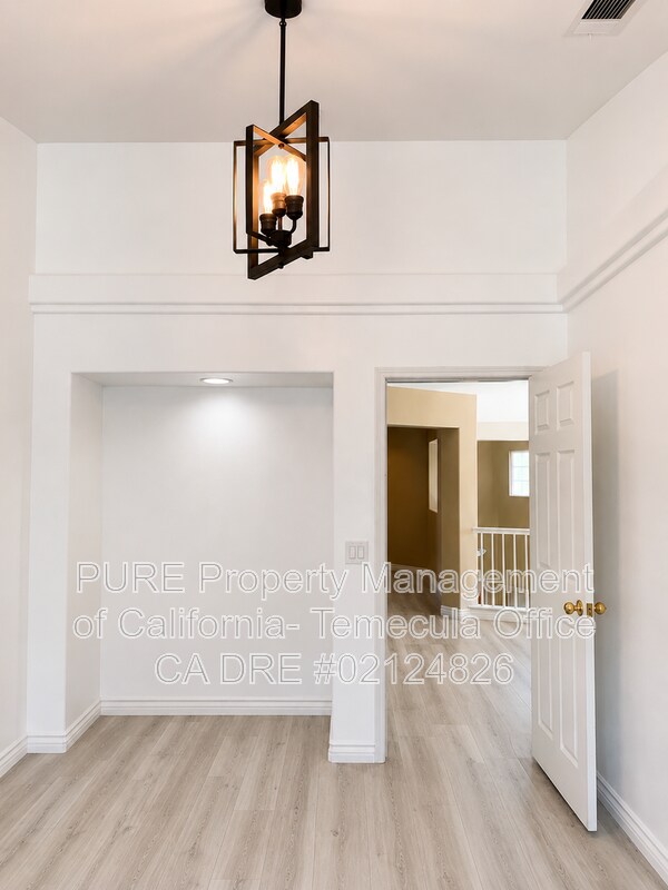 Building Photo - 26811 Lemon Grass Way