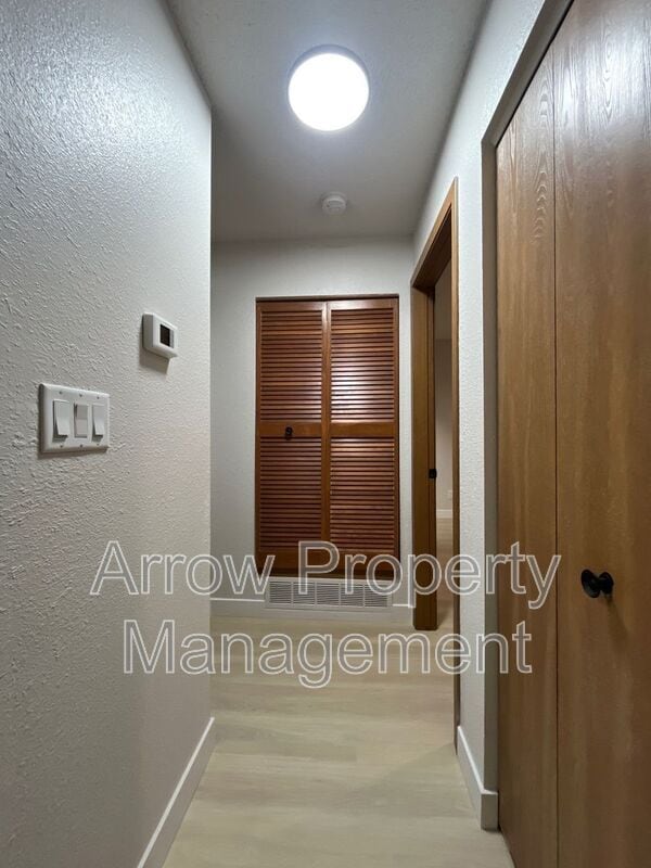 Building Photo - 2344 N 44th St