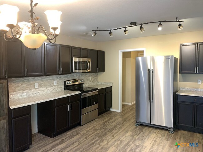 Building Photo - 381 Copper Path Dr