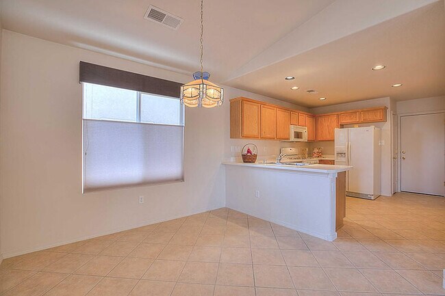 Building Photo - Ventana Ranch Gem! 3 Bedroom 2 Bath. Gate Community! Single Story with Large Backyard.
