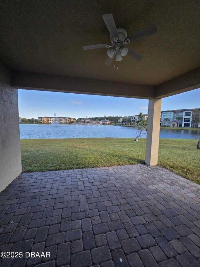 Building Photo - 5435 Estero Loop