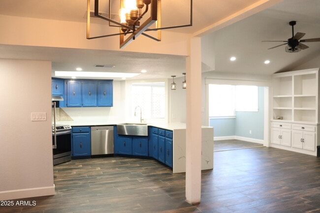 Building Photo - 3424 Snead Dr