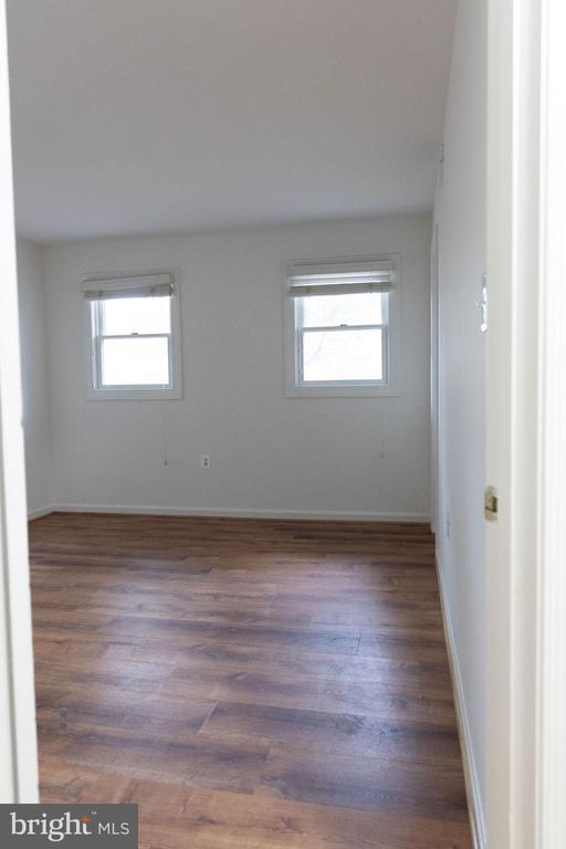 Building Photo - 1212 Forestwood Dr