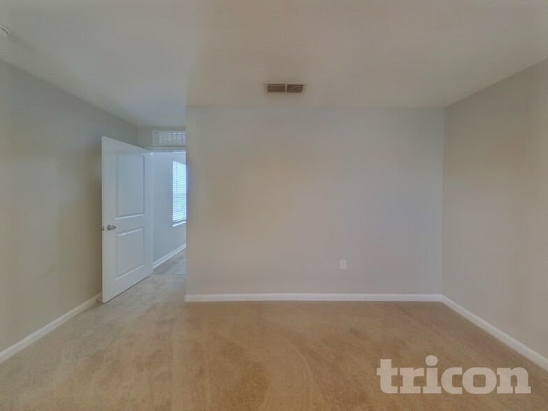 Building Photo - 7741 Courage Ct