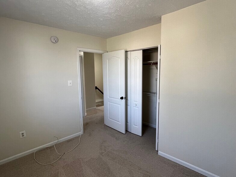 Building Photo - 2136 Riding Crop Way