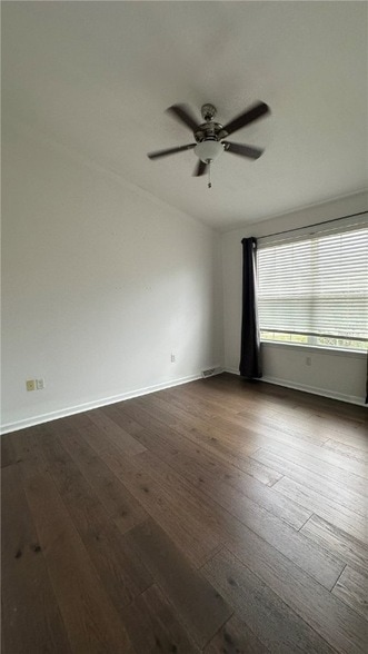 Building Photo - 10519 Timber Edge Dr