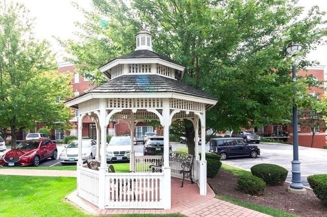 Building Photo - 3501 Wellington Ct