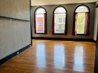 Living room - 146 W Main St