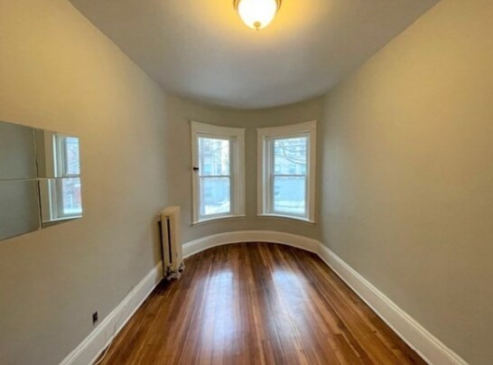 Building Photo - 65 Strathmore Rd