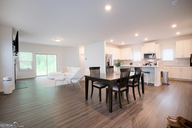 Building Photo - 2798 Morgan Spring Trail