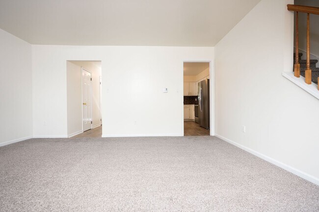 Building Photo - 1308 S Mt Joy St