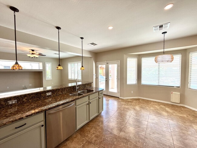 Building Photo - 17455 W Meadow Ln