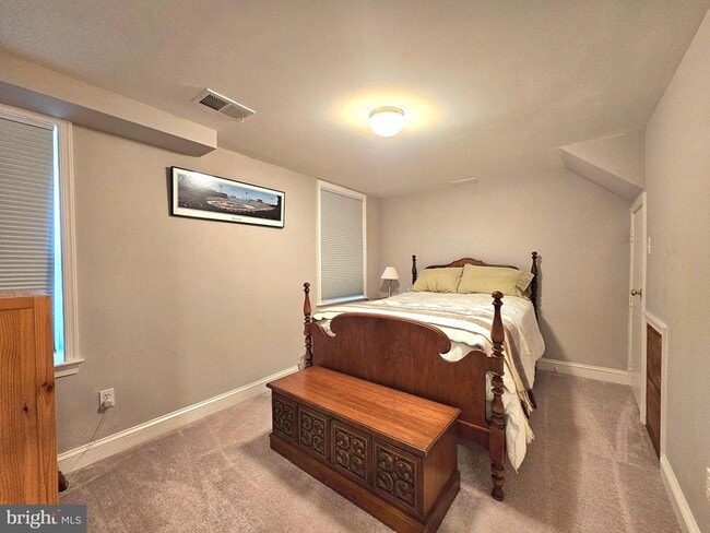 Building Photo - 3410 15th St N