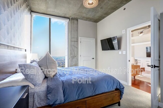 Building Photo - 855 Peachtree St NE