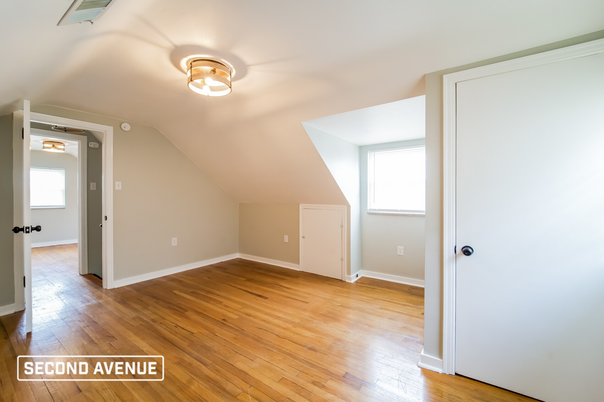 Building Photo - 128 Bellwood Dr