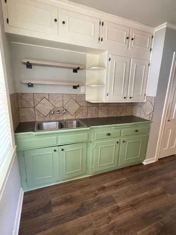 Building Photo - 921 N 32nd St