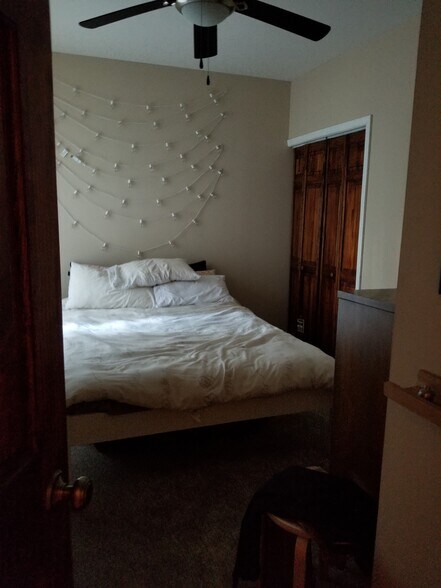 Building Photo - 1745 Kilbourne Pl NW