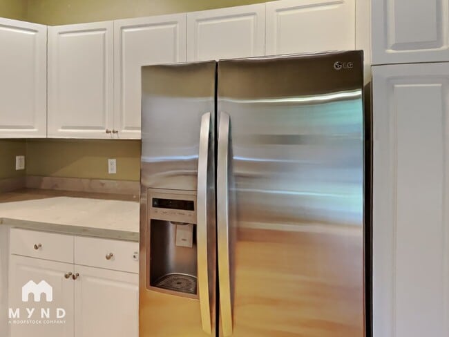 Building Photo - 24944 SE 43rd St