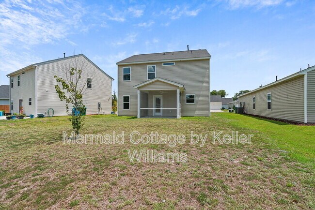 Building Photo - 46 Cedarwood St