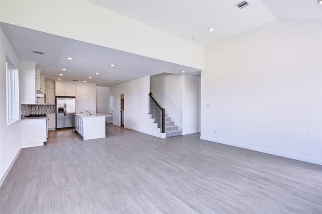 Building Photo - 26923 Zebra Grass Dr