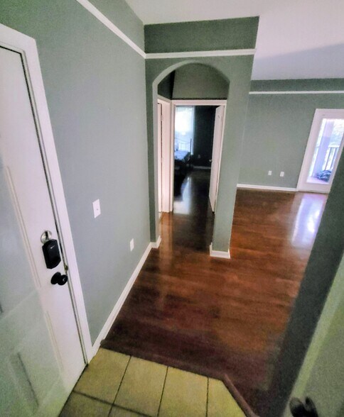 Walkway - 2223 Egret Crest Ln