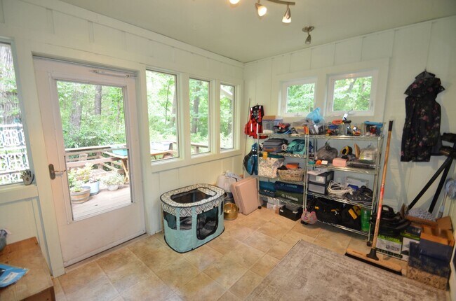 Building Photo - Ranch with bonus upstairs Fearrington Dream Home!