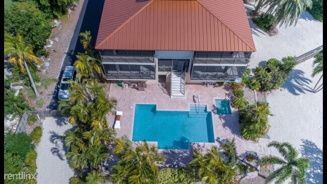 Building Photo - 5 br, 5 bath House - 88 Calle Ensueno