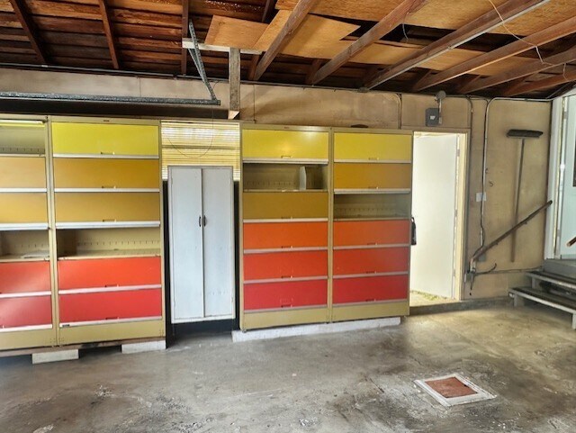 Garage Storage - 2650 Fleetwood Dr