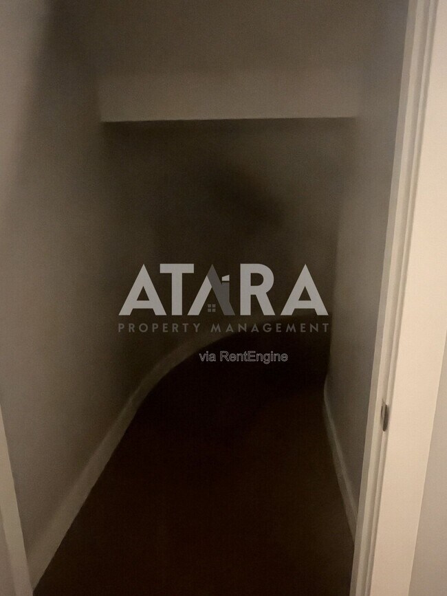 Building Photo - 9167 S Galette Ln