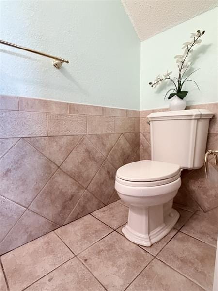 Building Photo - 6671 Via Regina