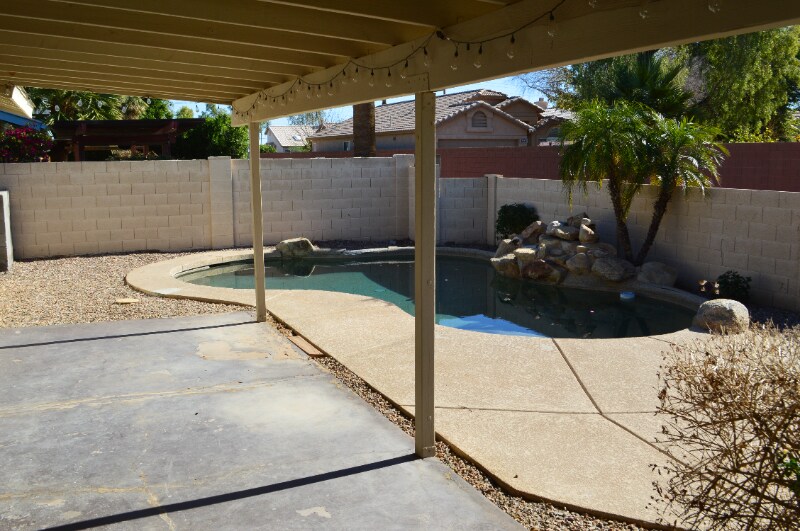 Building Photo - 8731 E Cheery Lynn Rd