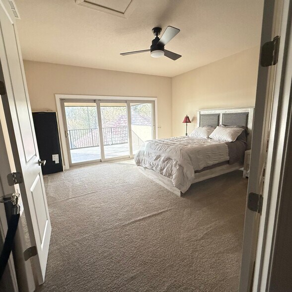 Building Photo - 1 Lionspaw VII Nobles