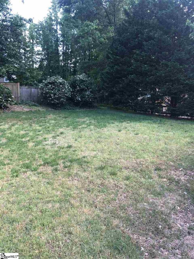 Building Photo - 4 Birchleaf Ln